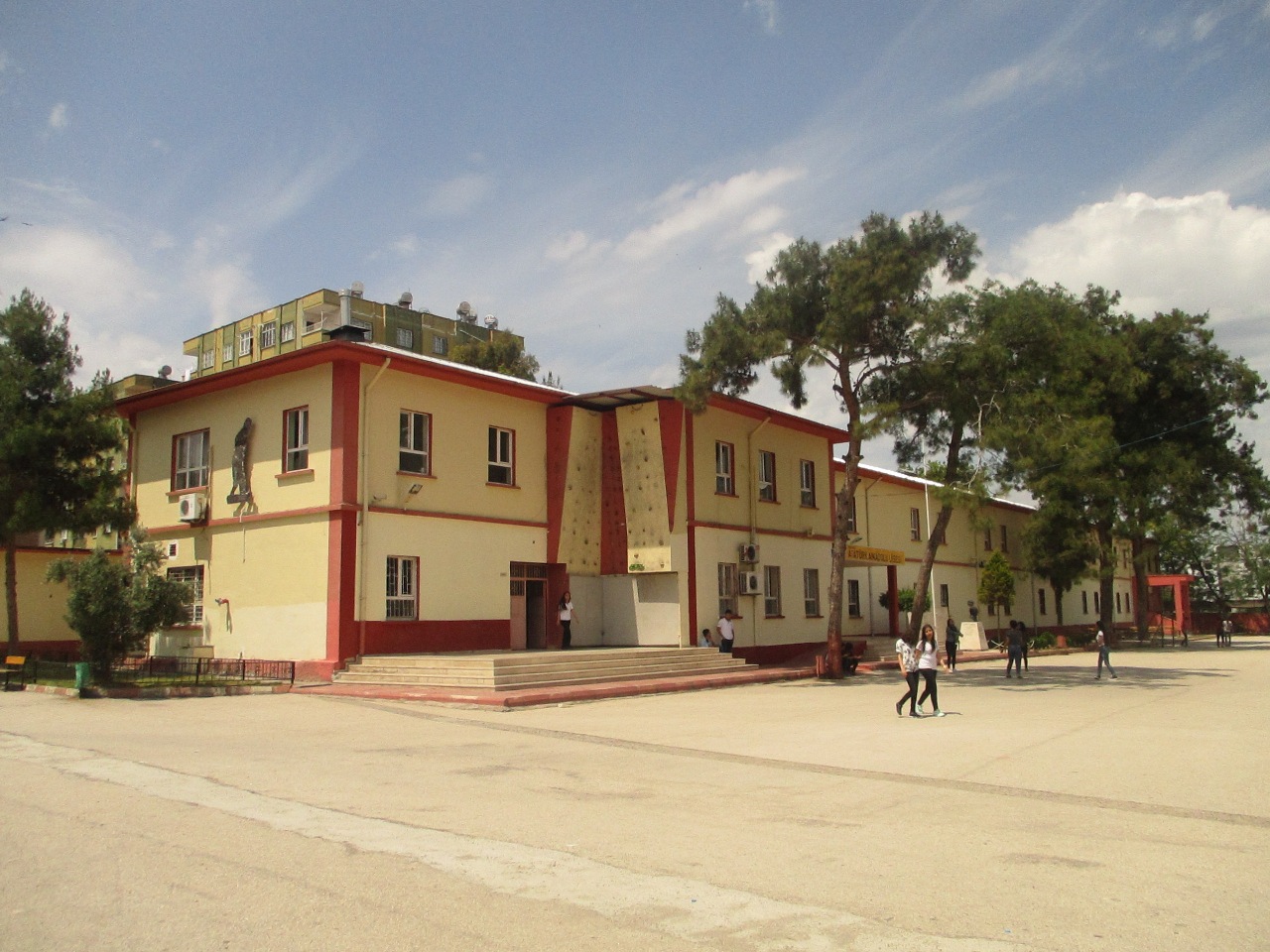 Atatürk Anadolu Lisesi A Blok Deprem Tahkiki ve Güçlendirme Projeleri