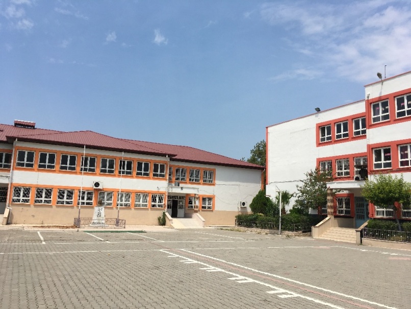 Mareşal Fevzi Çakmak Ortaokulu A-B Blok Deprem Tahkiki ve Güçlendirme Projeleri