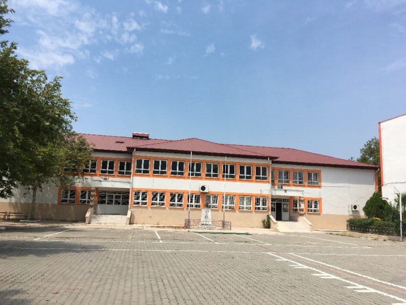 Mareşal Fevzi Çakmak Ortaokulu A-B Blok Deprem Tahkiki ve Güçlendirme Projeleri
