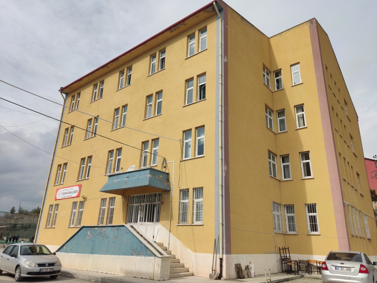 Tosya Fen Lisesi Pansiyonu Deprem Tahkiki ve Güçlendirme Projeleri